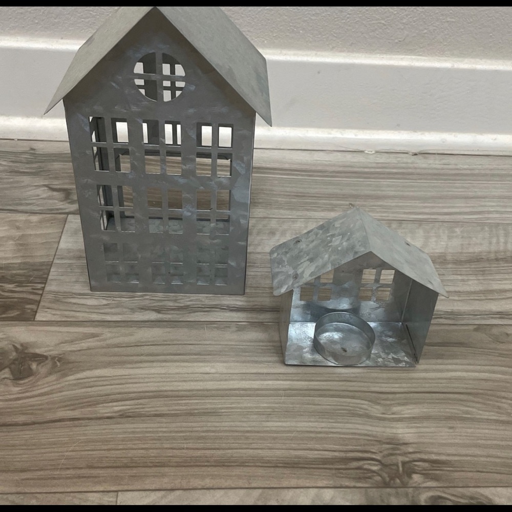 Metal Home Decor - Picture 2 of 3
